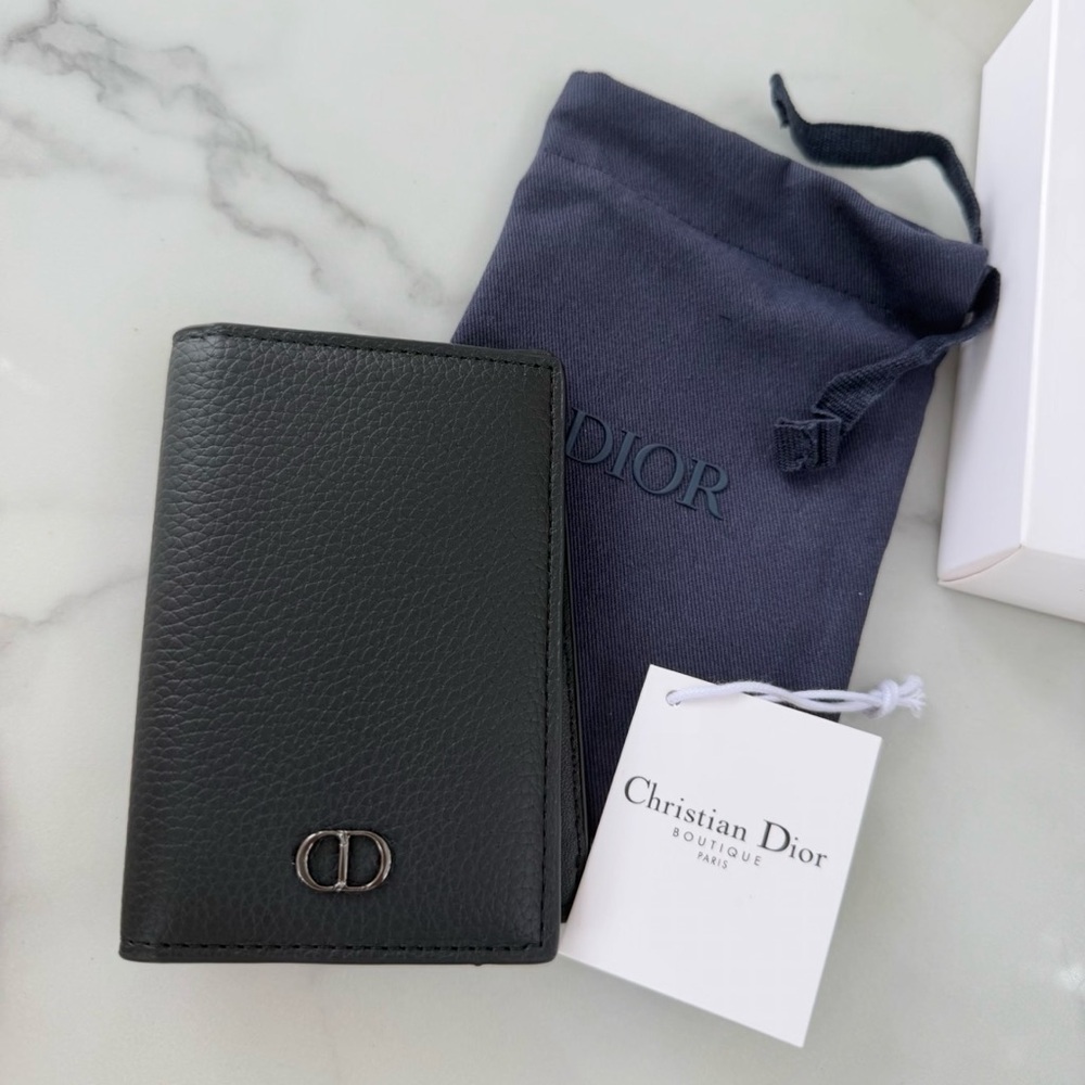 Dior fold wallet/cardholder